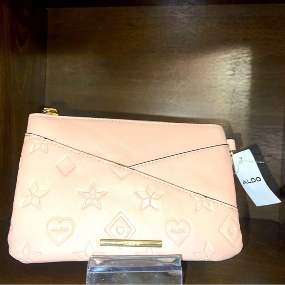 New with Tags - Aldo - clutch wristlet - light Pink